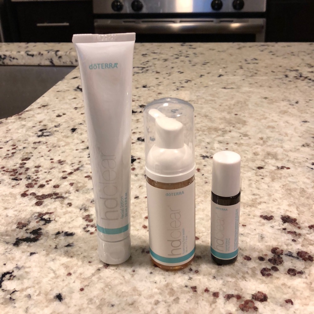 BRAND NEW DoTerra HD Clear Facial Kit